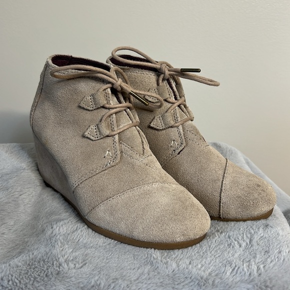 TOMS Kala Women's Wedge Ankle Boots - Great Used condition - Picture 3 of 10